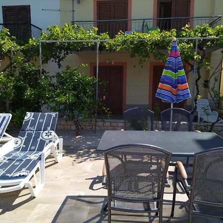 Apartmani Katarina Barbat na Rabu Luaran gambar
