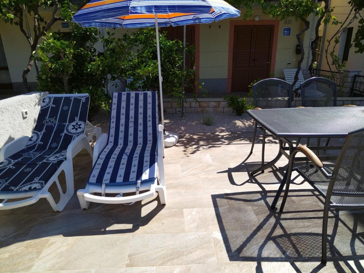 Apartmani Katarina Barbat na Rabu Luaran gambar
