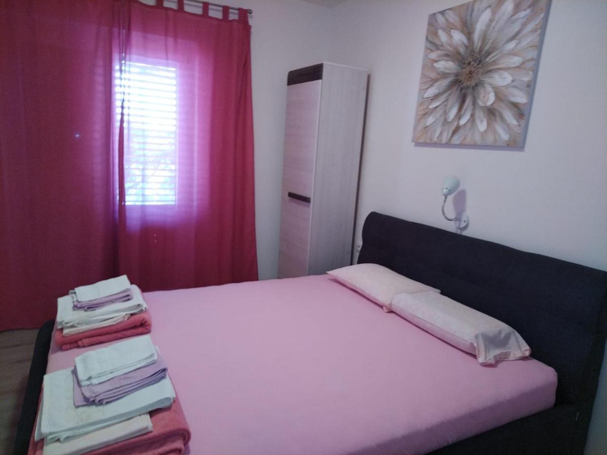 Apartmani Katarina Barbat na Rabu Luaran gambar