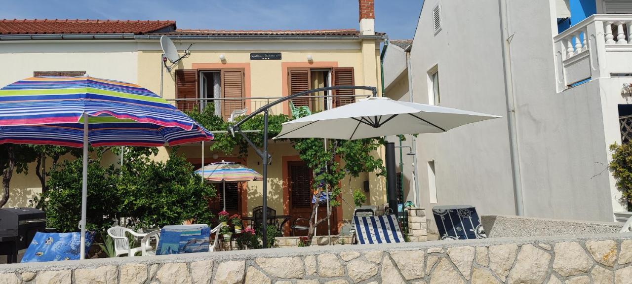 Apartmani Katarina Barbat na Rabu Luaran gambar